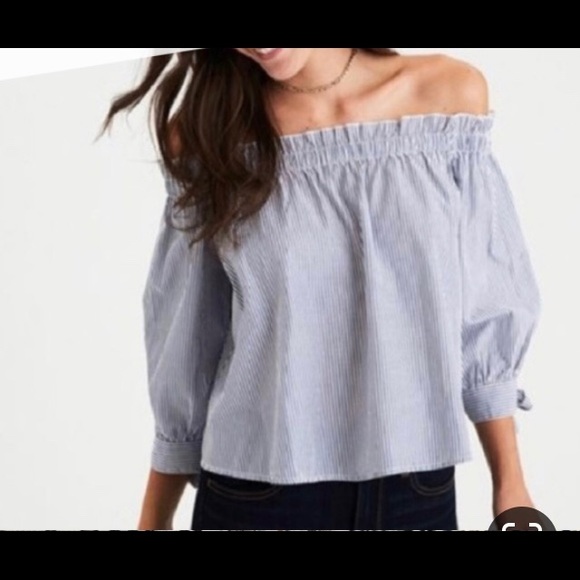 American Eagle Outfitters Tops - American Eagle Off Shoulder Top